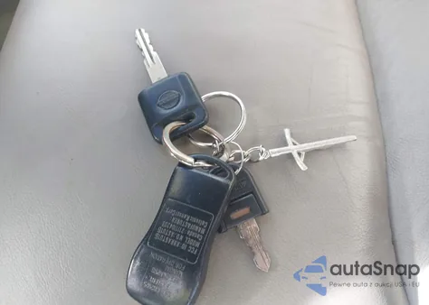 2003 Nissan Maxima Gle z USA, uszkodzony, nr VIN JN1DA31A83T414883